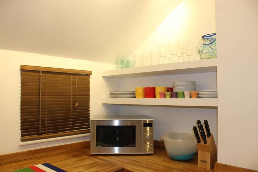 Luxury Townhouse In Town Centre, Views, River Walk, Free Parking Shrewsbury Kültér fotó