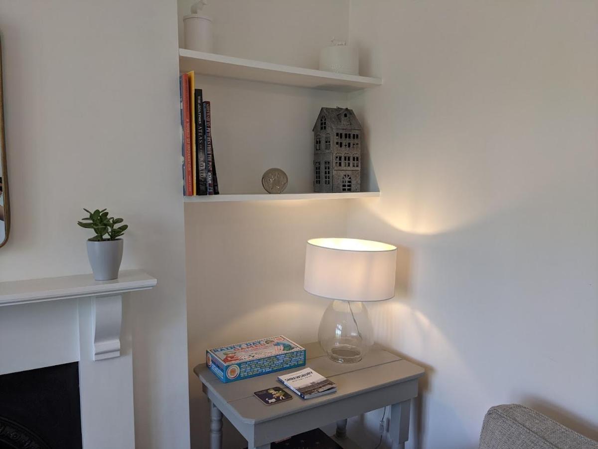Luxury Townhouse In Town Centre, Views, River Walk, Free Parking Shrewsbury Kültér fotó