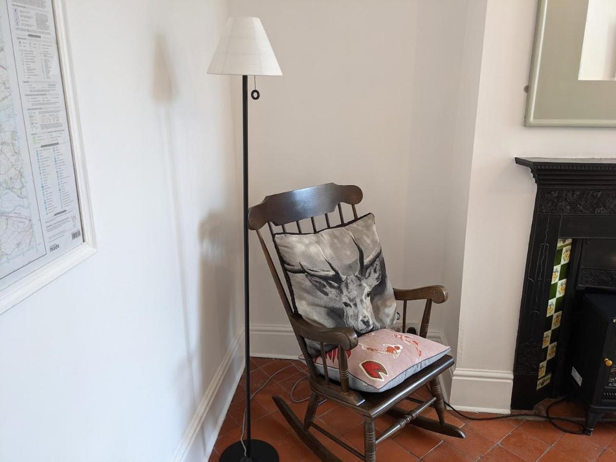 Luxury Townhouse In Town Centre, Views, River Walk, Free Parking Shrewsbury Kültér fotó